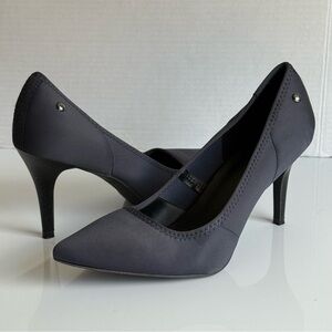 Simply Vera Vera Wang Stevie Stretch Pointy Toe Heels Size 9W
